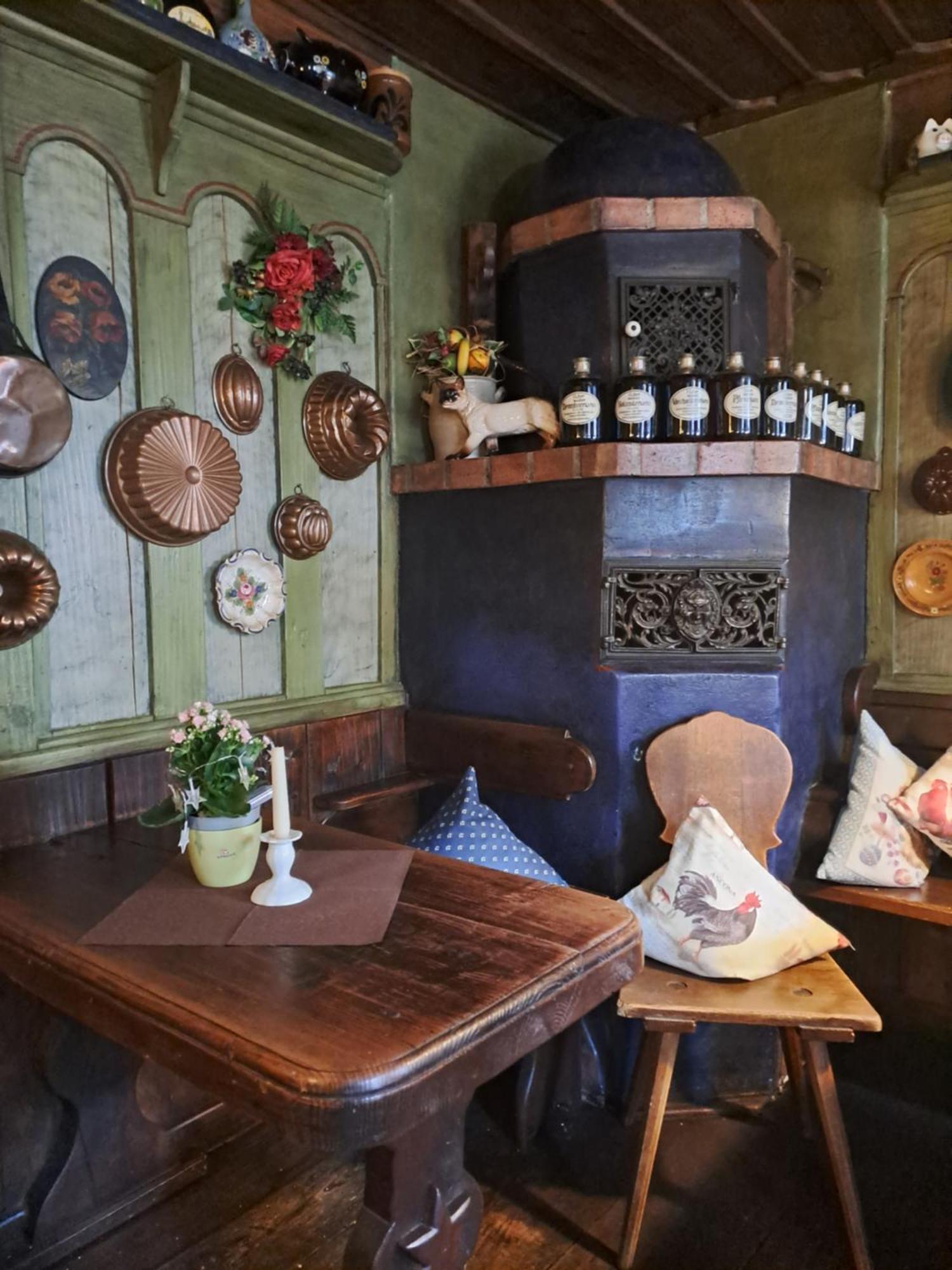 Altfraenkische Weinstube Hotel โรเทนบวร์ก อ็อบ แดร์เทาเบอร์ ภายนอก รูปภาพ